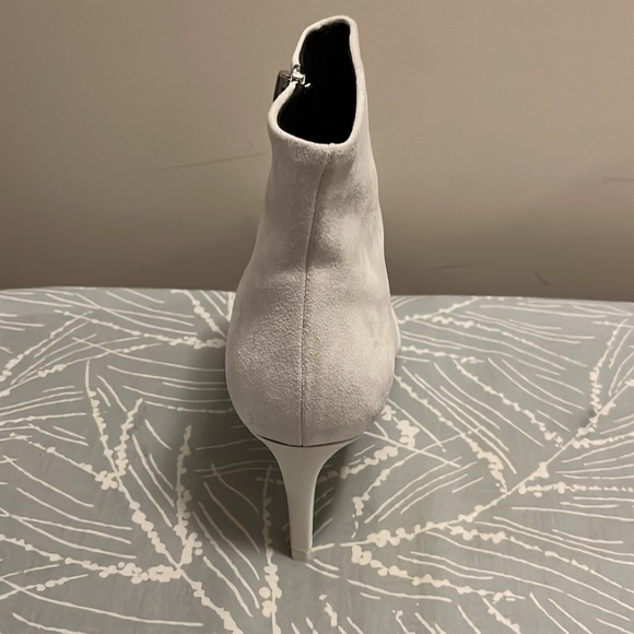 Never been worn, Rag & Bone Beha boot in white - Picture 4 of 10